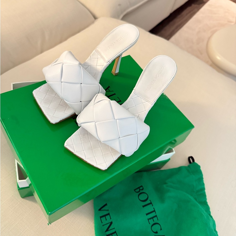 Bottega Veneta Optic White Lido Mules
